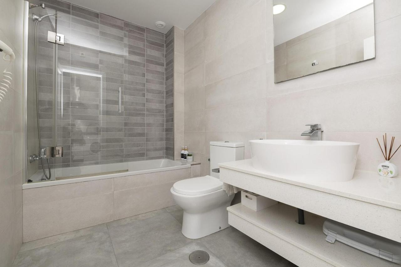דירות טריפה Loft San Mateo (Adults Only) מראה חיצוני תמונה
